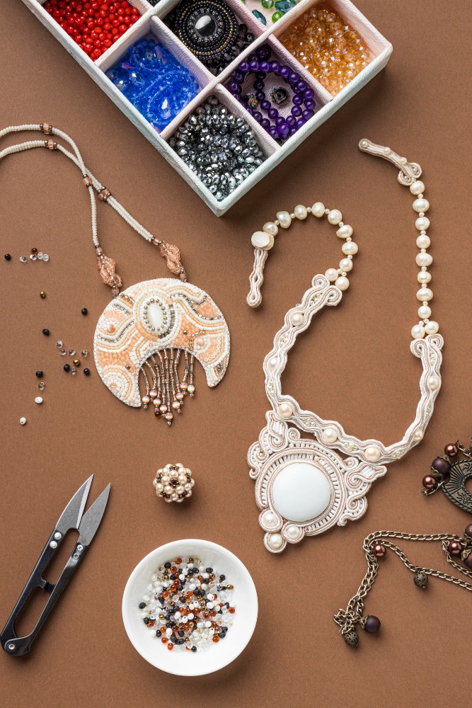 How to Build a Boho Capsule Wardrobe? An Ultimate Guide